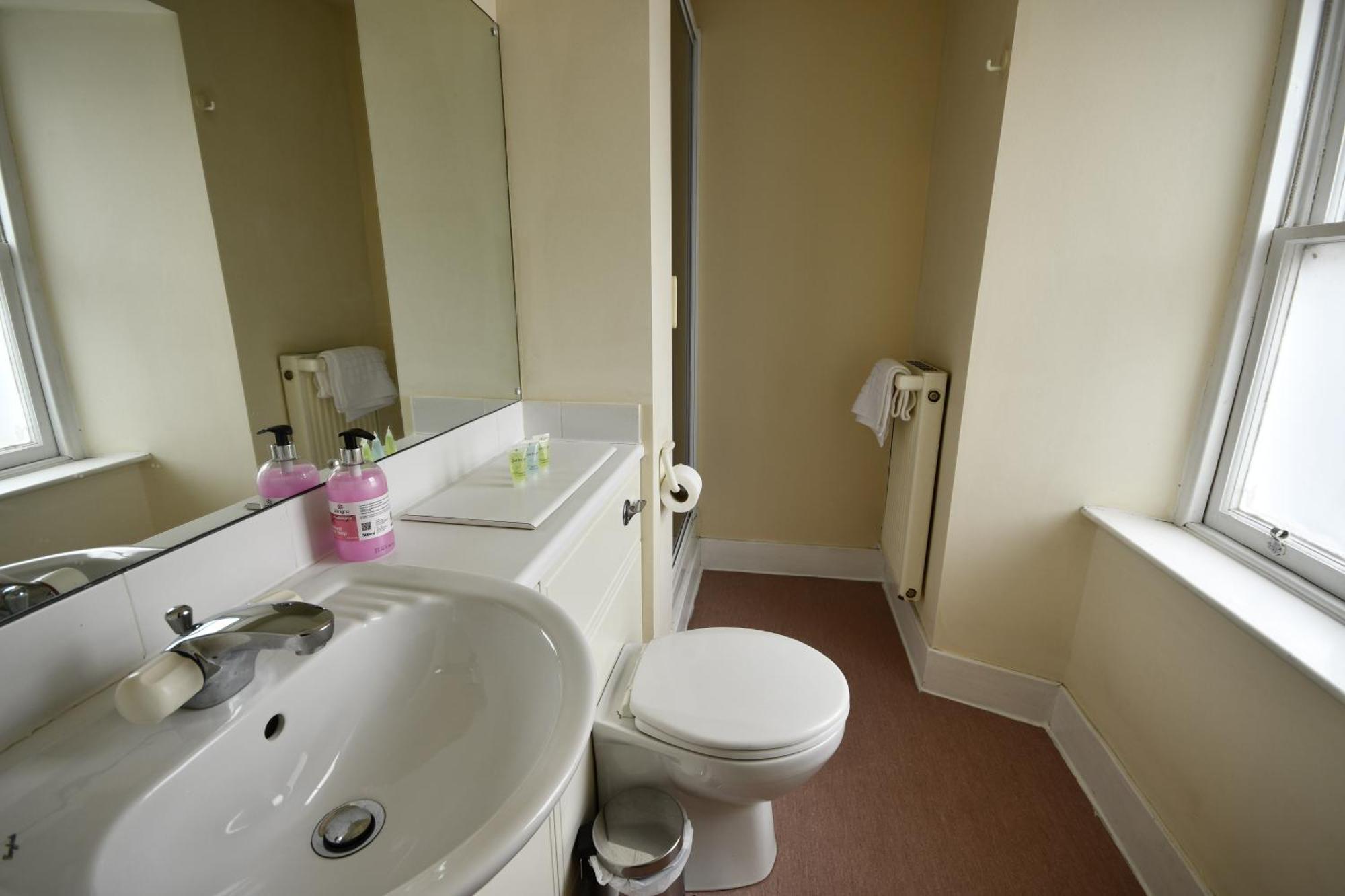 Douglas Arms Hotel Castle Douglas Bilik gambar