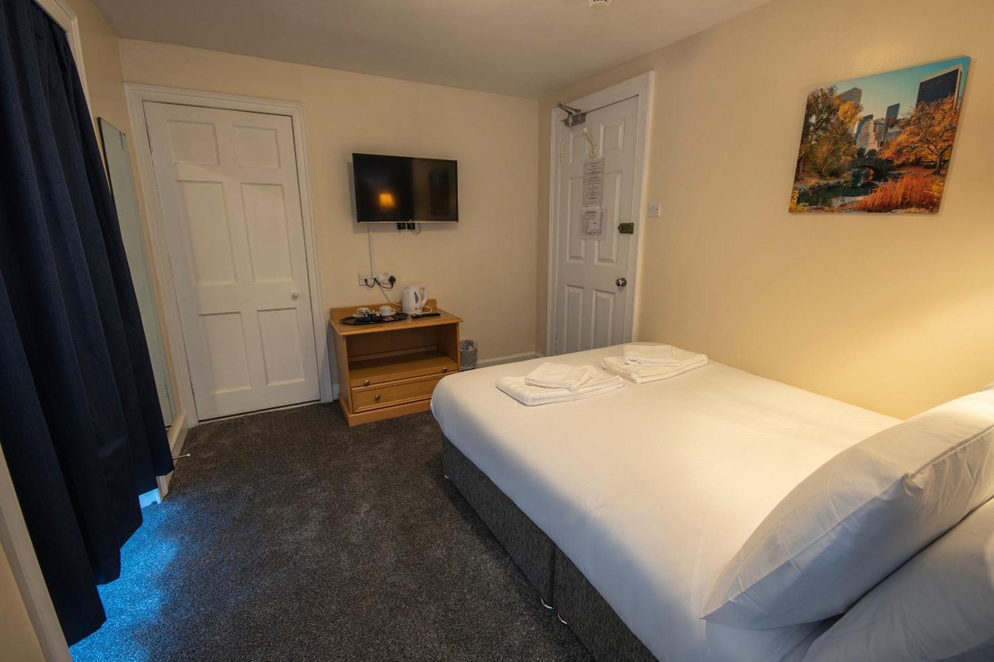Douglas Arms Hotel Castle Douglas Bilik gambar